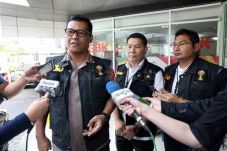 Polisi Limpahkan Berkas...