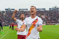 Edin Dzeko Jadi Penentu...