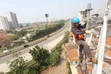Menkominfo Minta Operator...