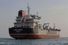 Iran Akan Segera Lepas...