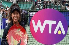 Gembiranya Naomi Osaka...