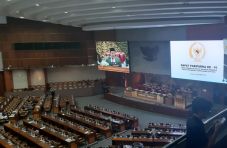 APBN 2020 Sah Jadi UU,...