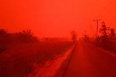 Langit Jambi Merah Darah...