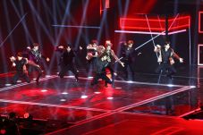 Ditutup NCT 127, Ini...
