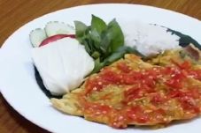 Geprek Telur Garing...