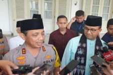 Sambangi Kantor Anies...