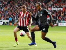 Babak I: Liverpool Dibuat...