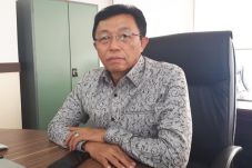 KPK Bukan Lembaga Suci,...