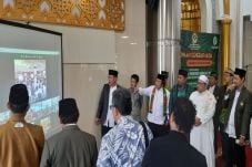 Manfaatkan Teknologi...