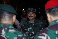 Panglima TNI Tinjau...
