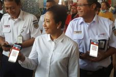 Garuda Indonesia dan...
