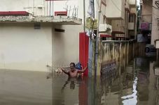 Banjir di India, Tewaskan...