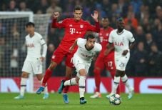 Babak I: Bayern Muenchen...