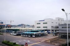 Samsung Tutup Pabrik...