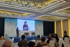 Sri Mulyani Minta Contek...