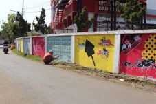 Warga Percantik Kampung...