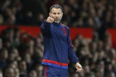 Giggs: United Butuh...