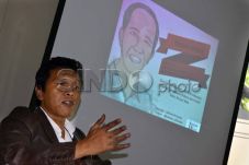 Adian Ungkap Perbedaan...