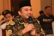 Desakan Presiden Terbitkan...