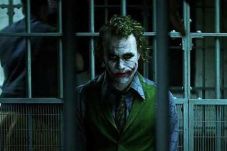 Joker Mulai Teror Pengguna...