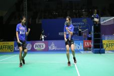 Luar Biasa, Ganda Putri...