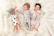 Bayi dengan Berat Badan...
