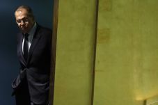 Lavrov: Rusia Lanjutkan...