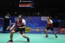 Tiga Bulan Berduet,...