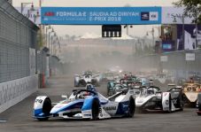 Saudi Gelar Empat Event...