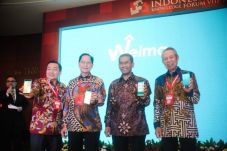 BCA Ajak Milenial Mulai...