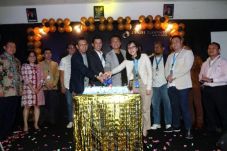 MNC Life Bagikan Asuransi...