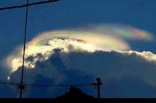 Suara dari Langit Dikaitkan...