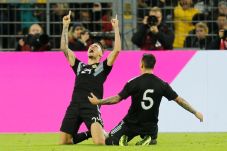 Imbangi Jerman, Ocamppos...