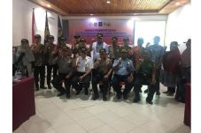 Bupati Agus Ambo Djiwa...