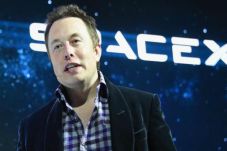 Musk-Zuckerberg Kembangkan...