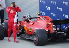 Charles Leclerc Beberkan...