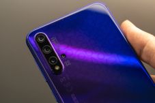 Datangi Eropa, Handphone...