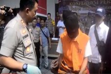 Polisi Ringkus Komplotan...