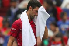 Dikalahkan Tsitsipas,...
