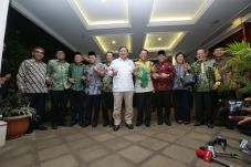 Bamsoet: Bersatu Itu...