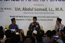 Ustaz Abdul Somad Isi...
