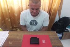 Simpan Sabu di Dompet,...
