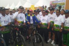 Gubernur Jambi Ramaikan...