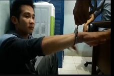Terekam CCTV, Pencuri...