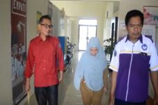 Ayah Bejat Bebas Berkeliaran,...