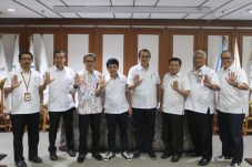 Pupuk Indonesia Gandeng...