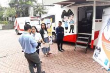 Layani Pengguna Paspor,...