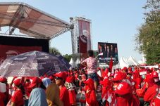 Pendukung Jokowi Gelar...