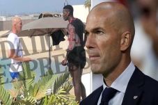 Zidane Membisu, Detail...