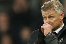 Diserang Juergen Klopp,...